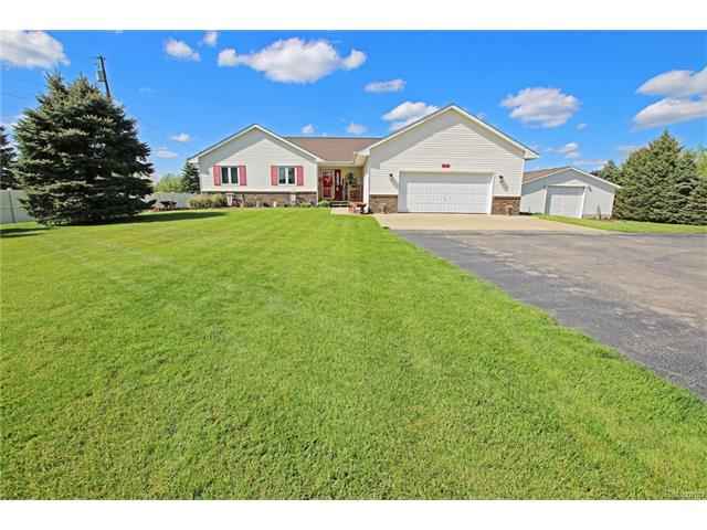 2135 Oakwood Rd  