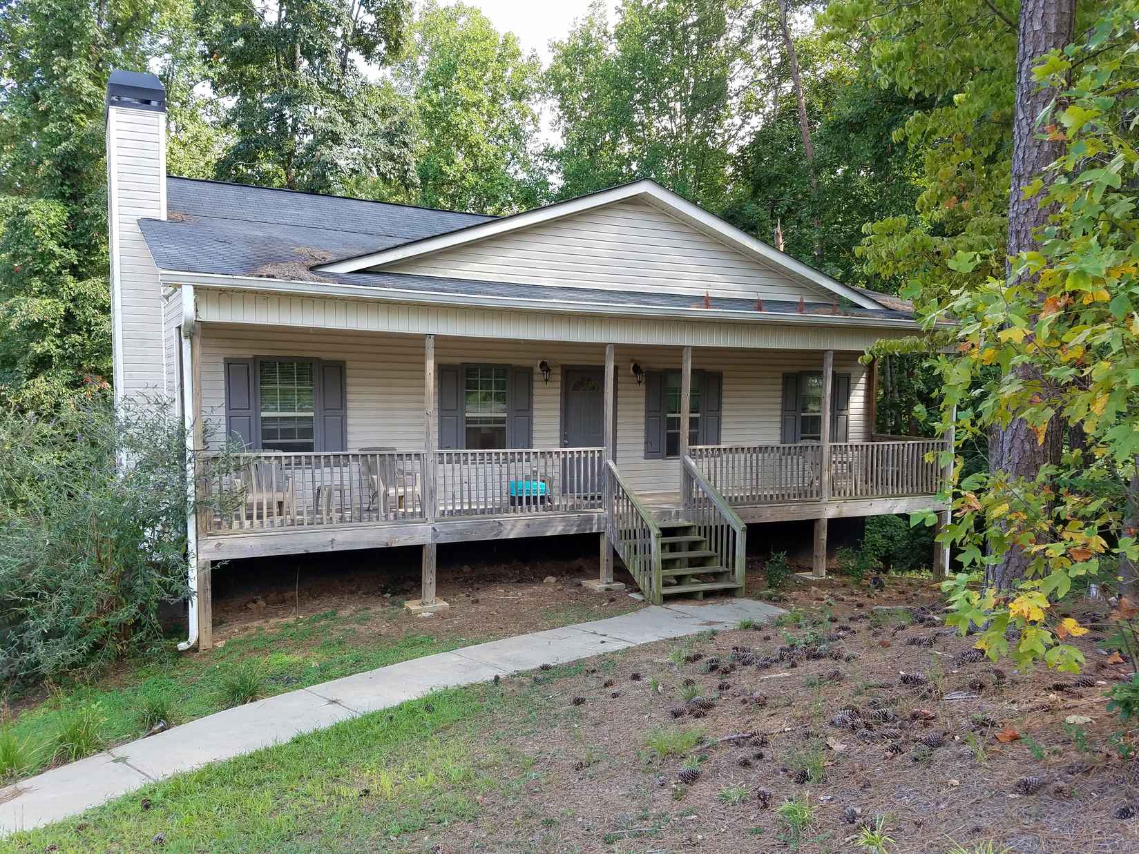 724 Black Knob Church Rd  