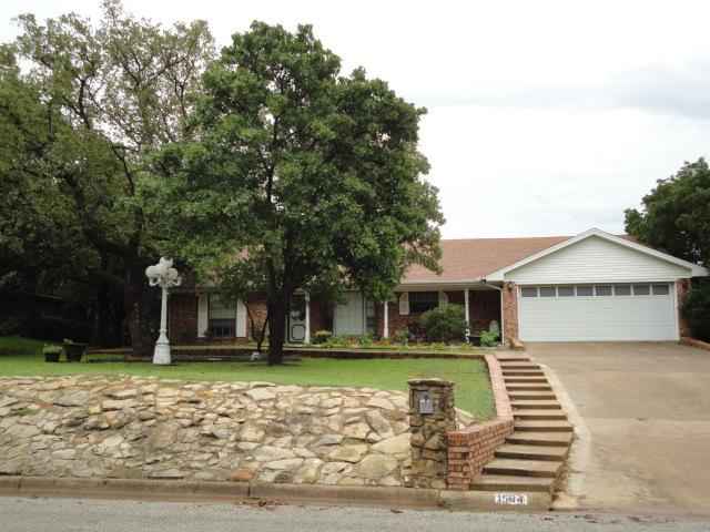 1504 Roanoake Dr  