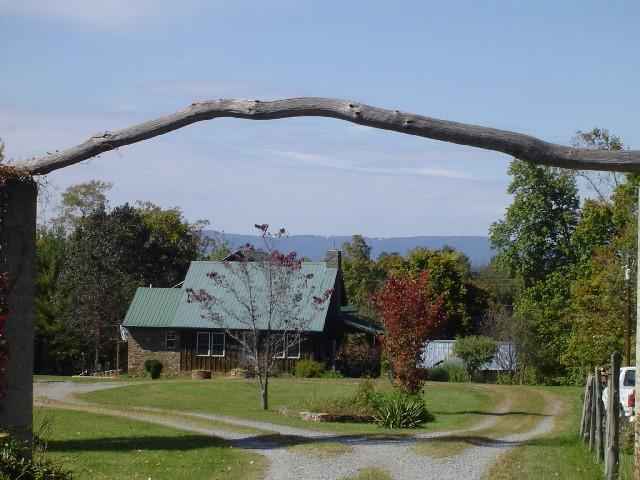 9924 Hwy 268  