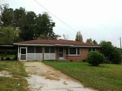 243 McCarter Dr  