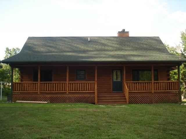 633 Crestview Dr  