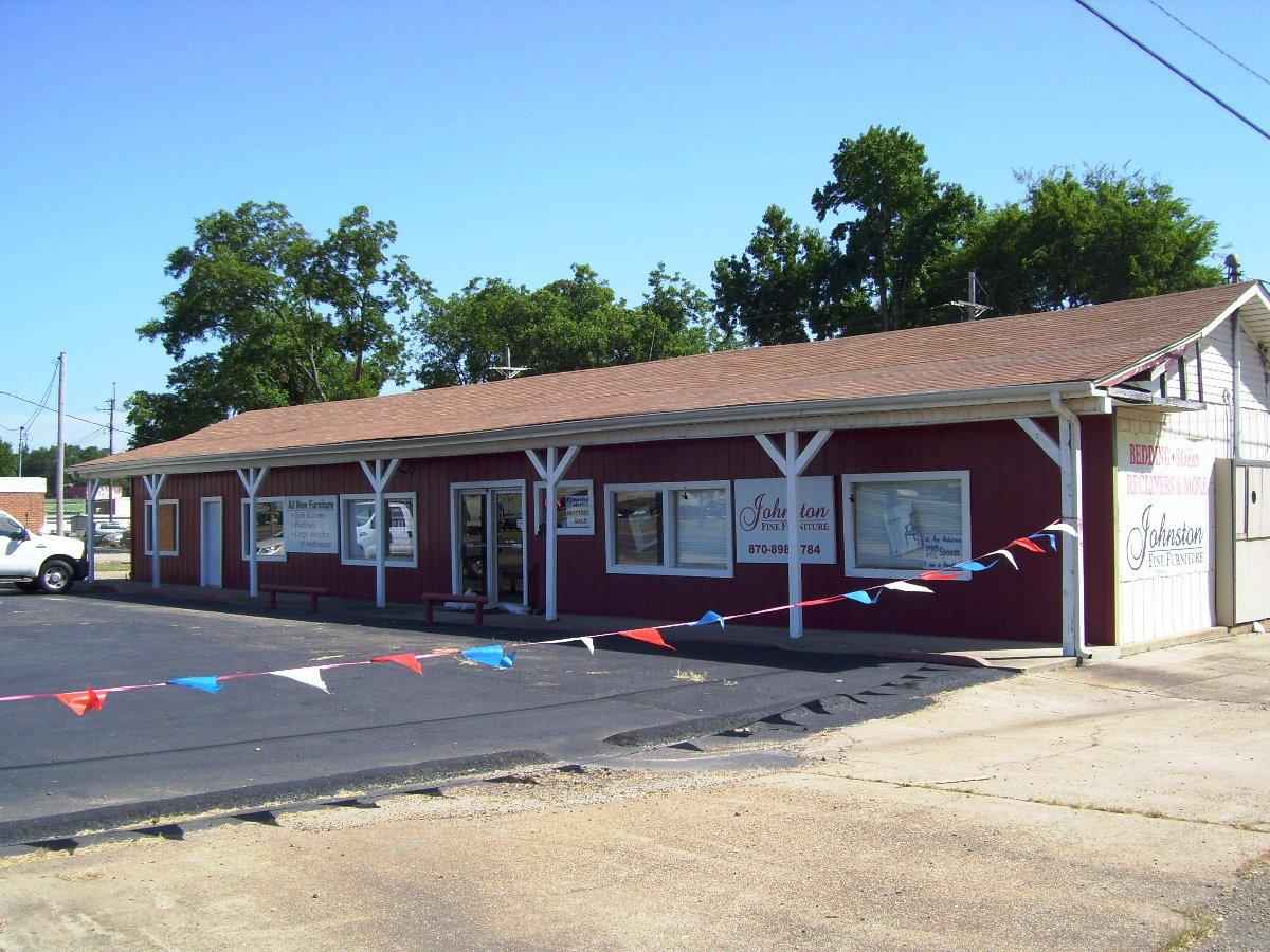 112 N CONSTITUTION AVE  