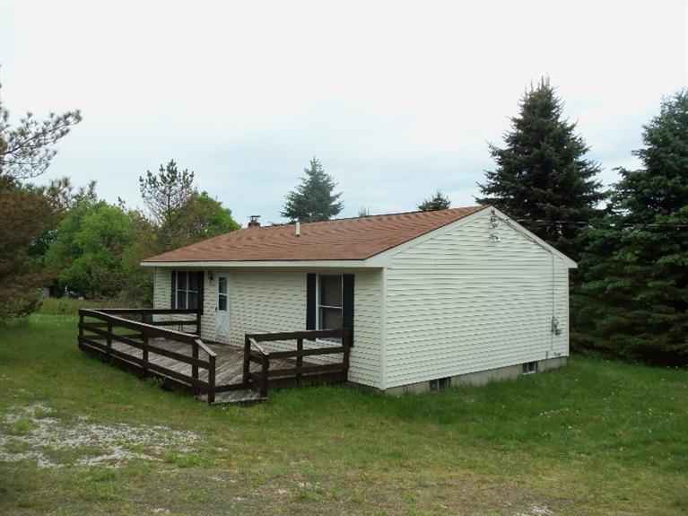 1039 Champlin Rd  