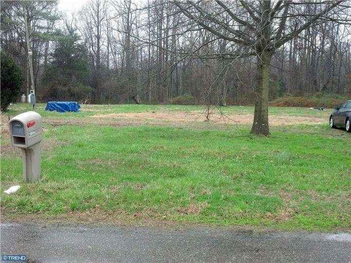 1004 OLD CEMETERY RD  