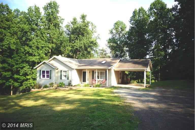 6215 RIVERBEND LN  