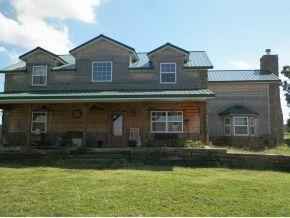884 Holly Rd  