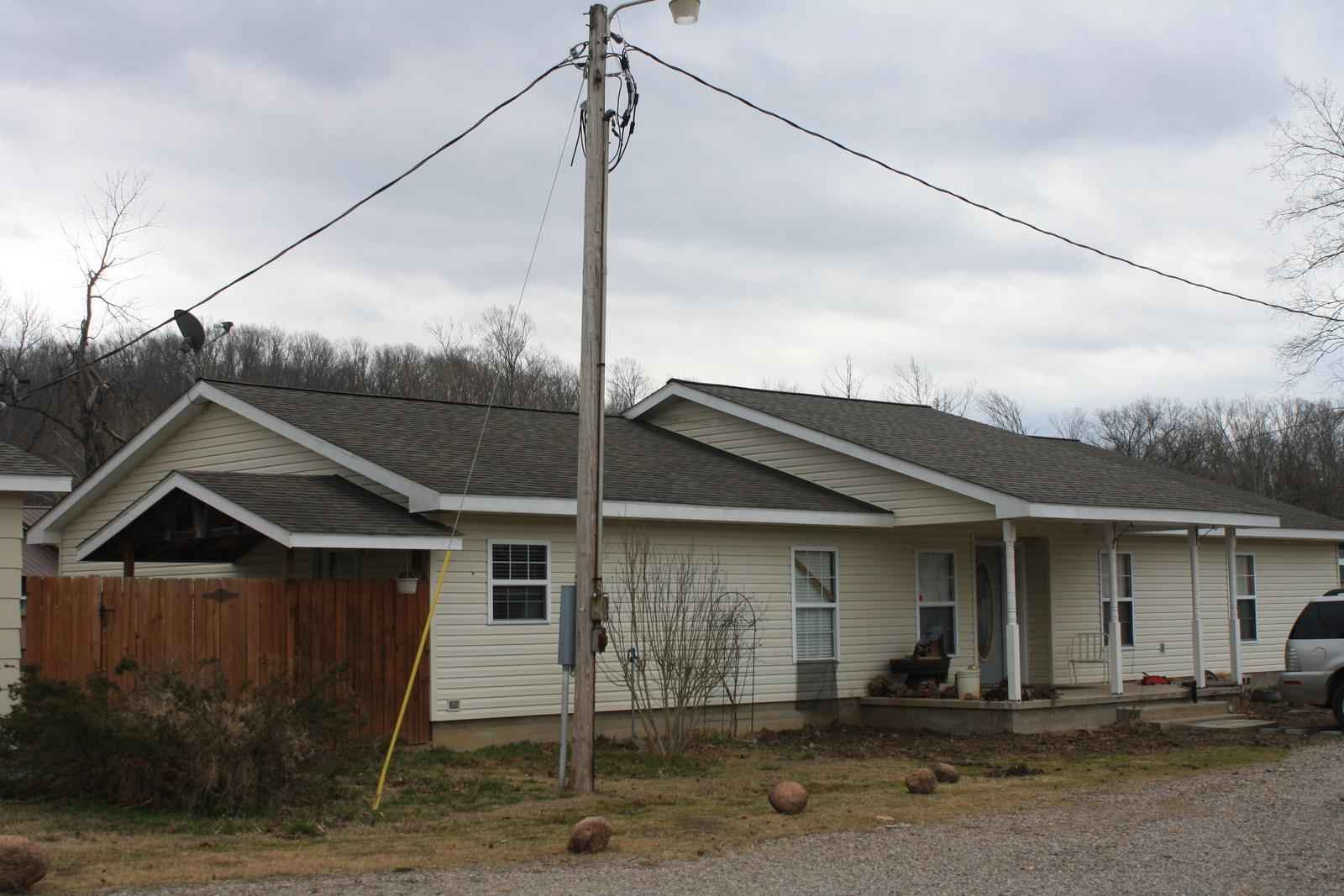 205 Frazier Crk Rd  