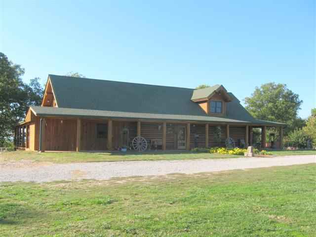 2024 Dogwood Tree Rd  