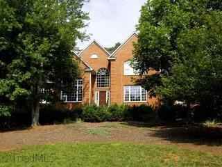 6605 Stonecroft Dr  