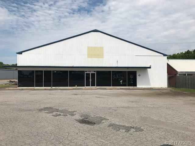 1311 N Main St  