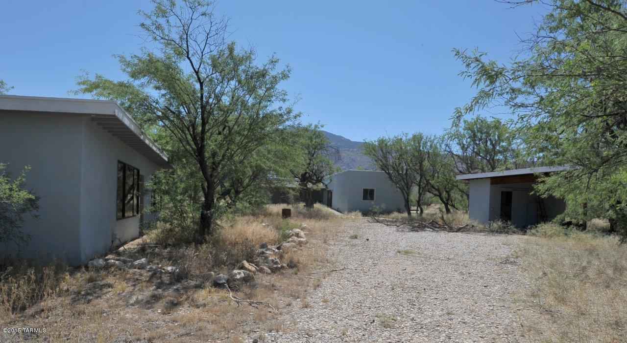 18341 E Cactus Hl Rd  