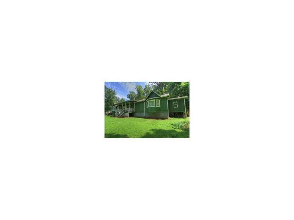 104 Moonbeam Dr  