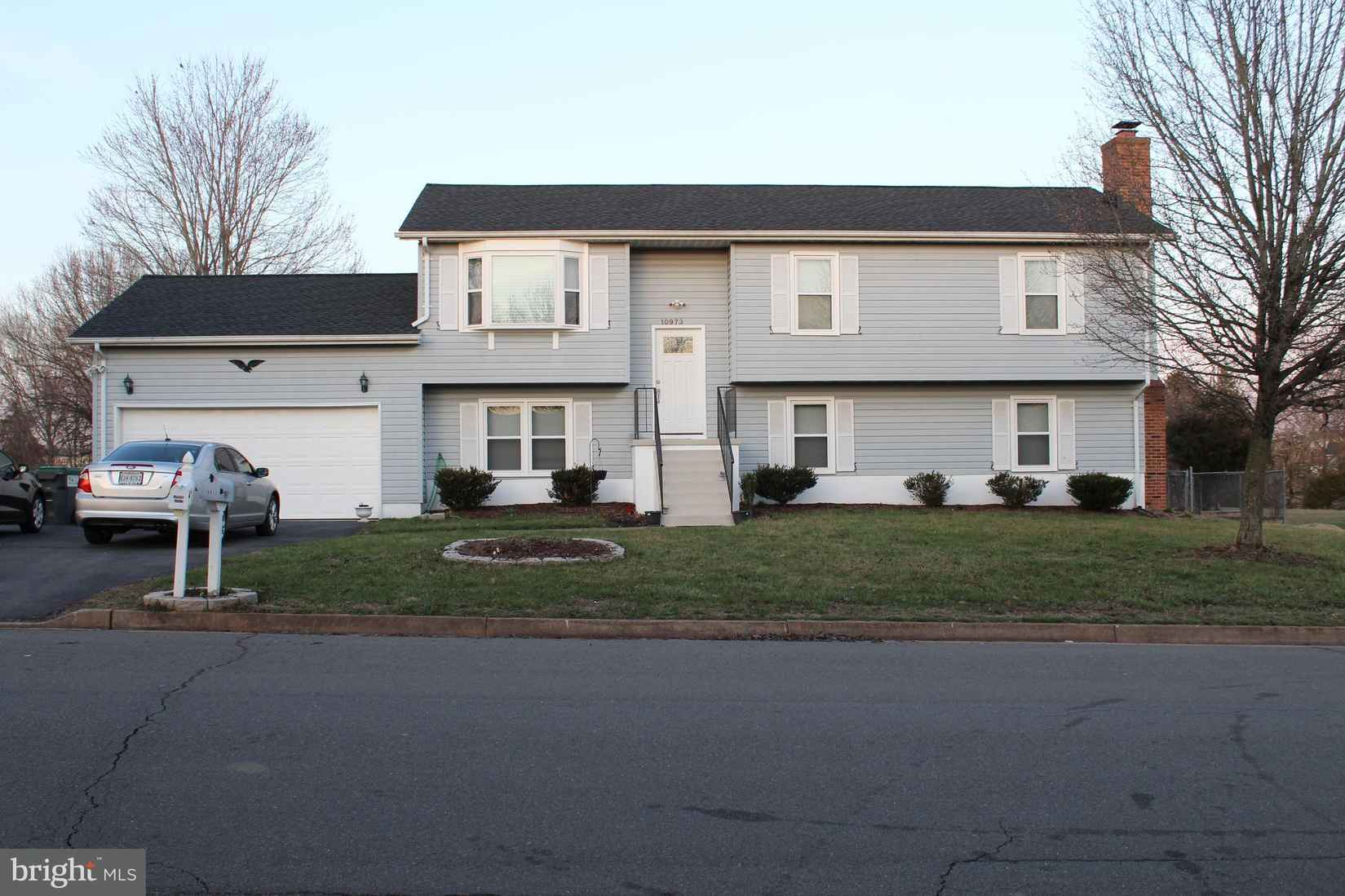 10973 BLAKE Ln  