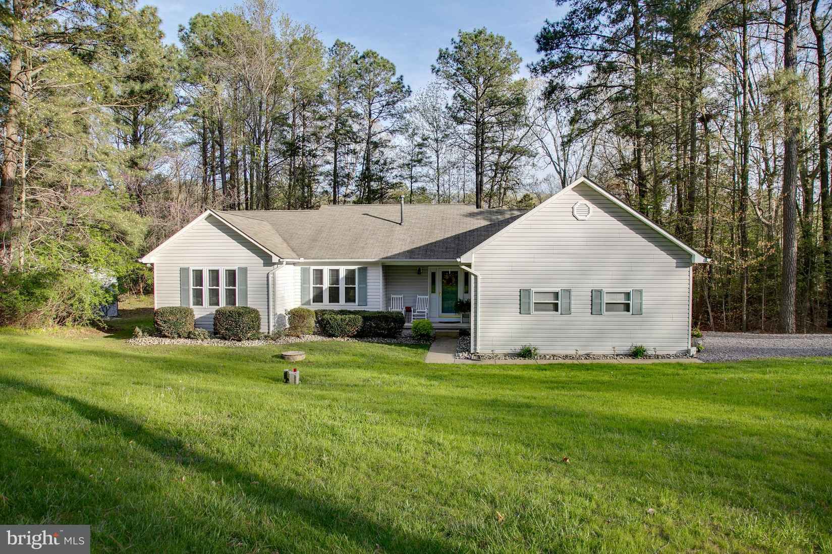 276 ANCHOR Dr  