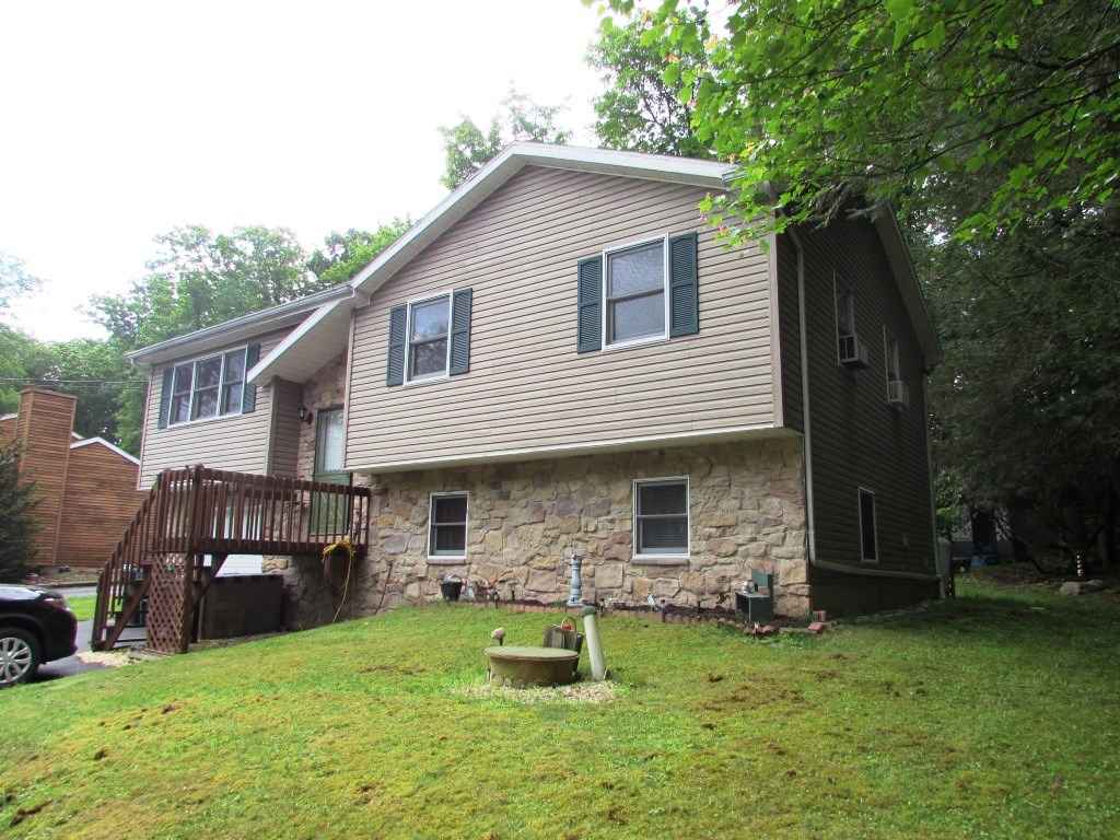 113 Beaver Slide Dr  