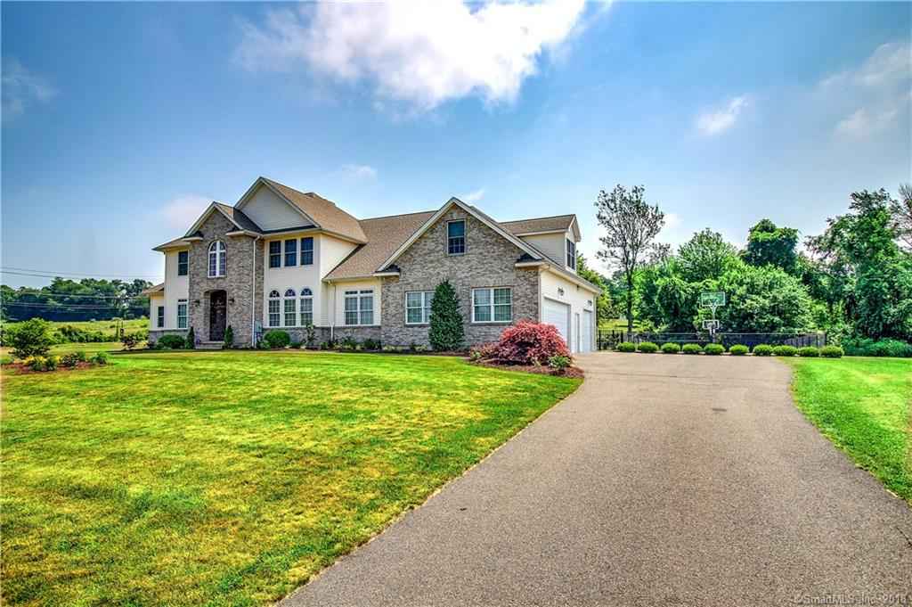 12 Copper Beech Dr  
