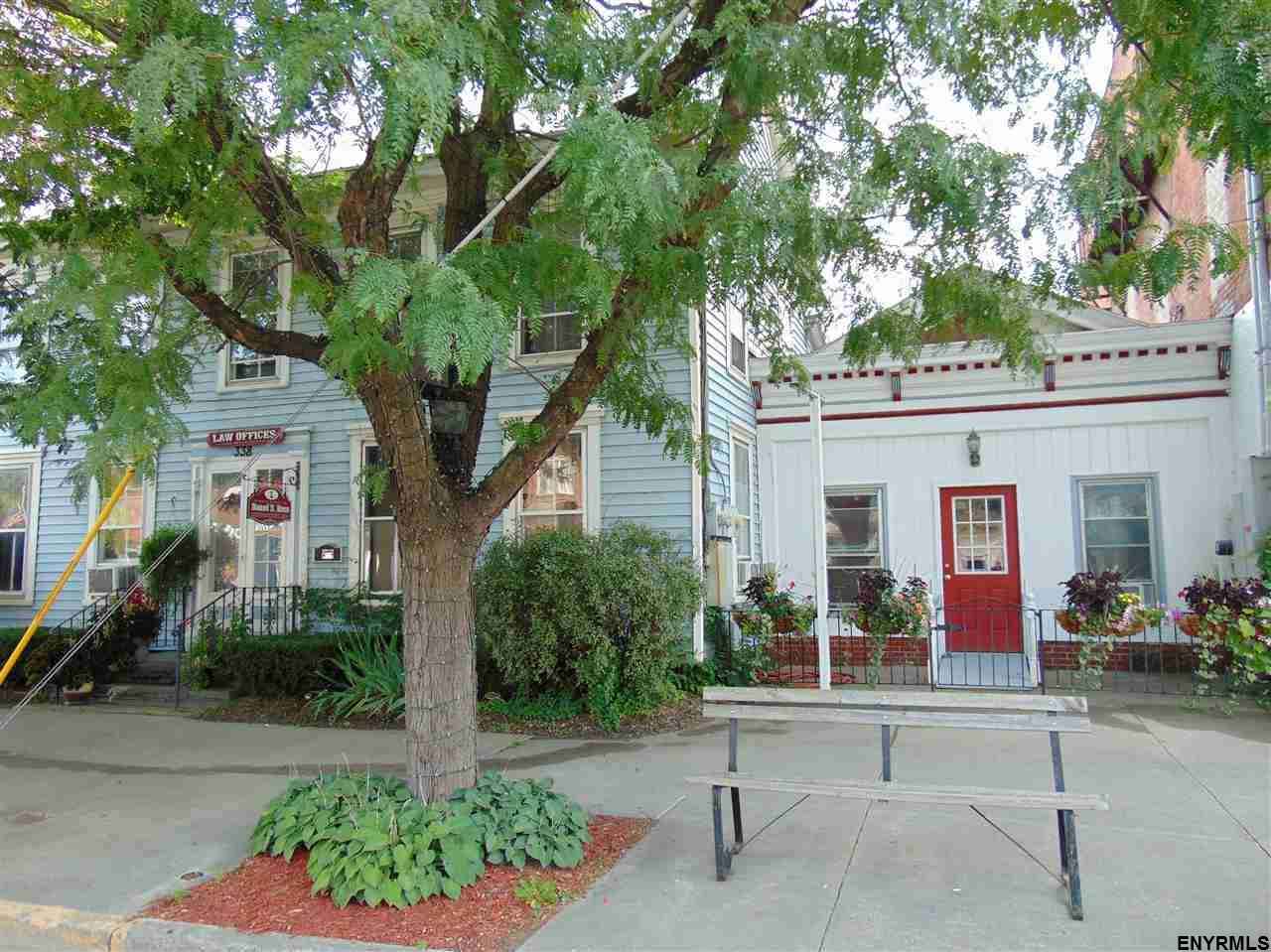 338 Main St  