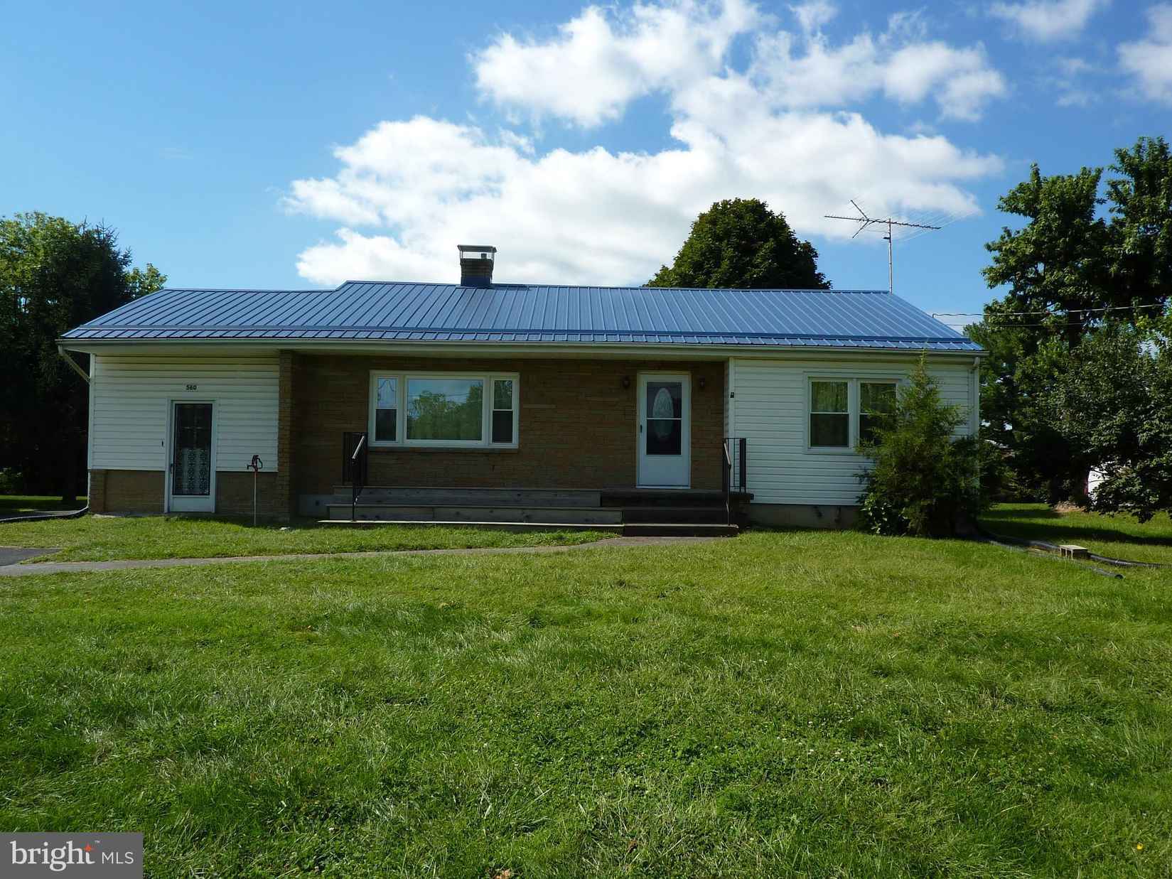 560 Old Charles Town Rd  