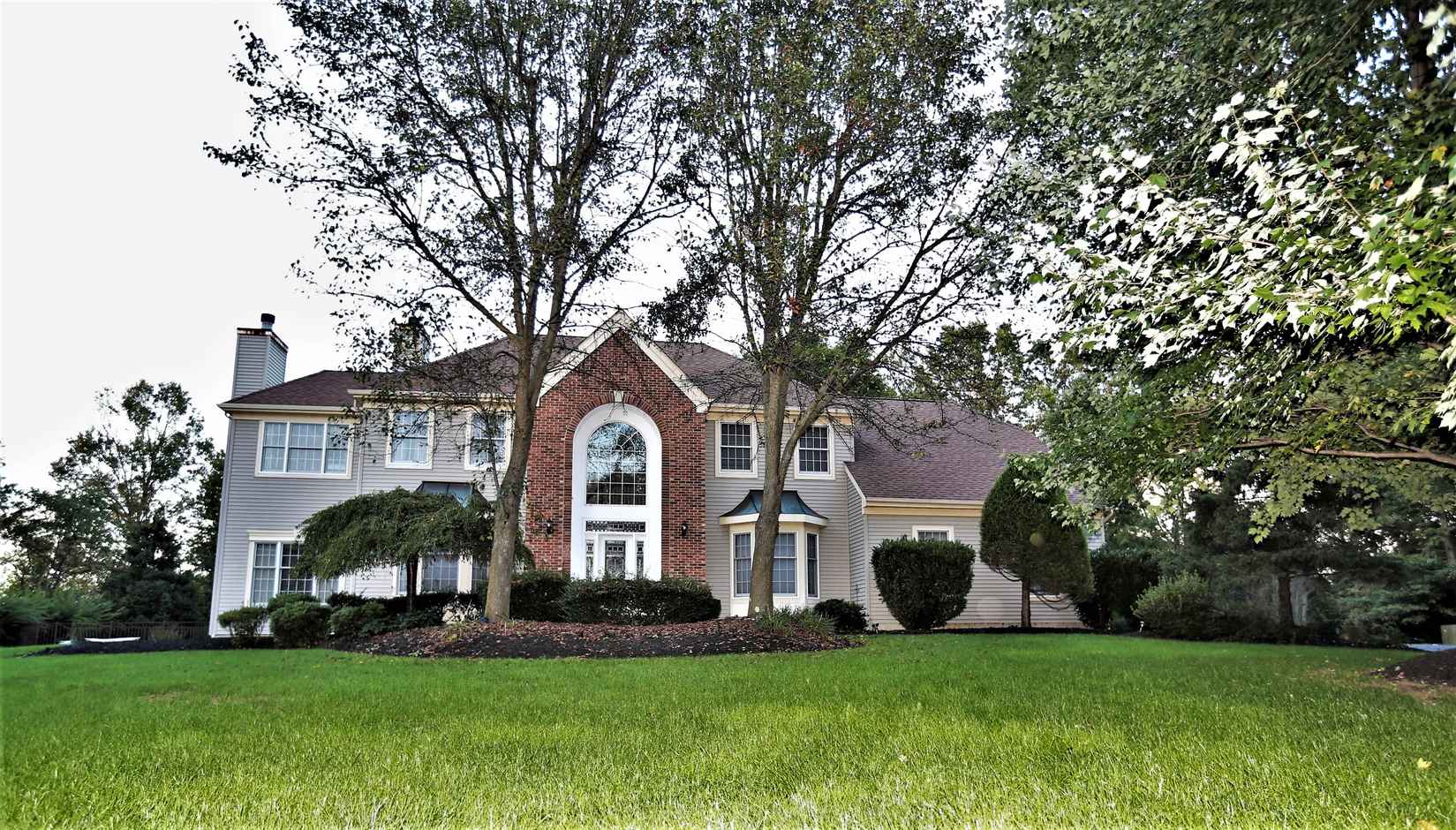 22 Brentwood Ln  