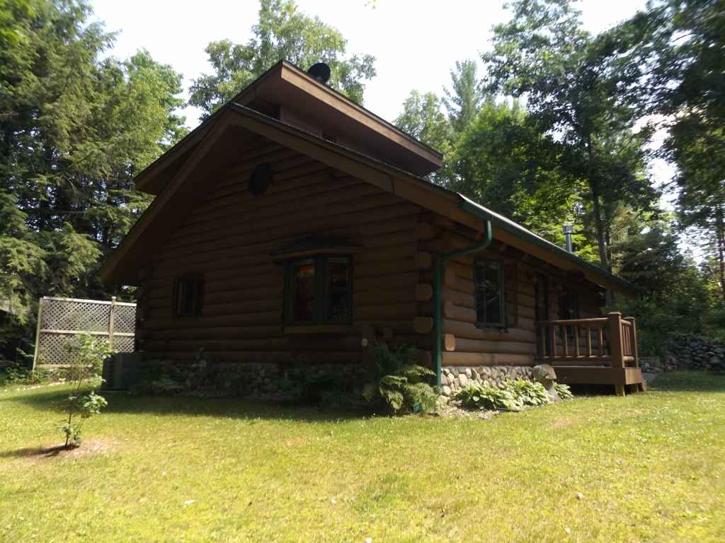 N9075 Frst Rd  