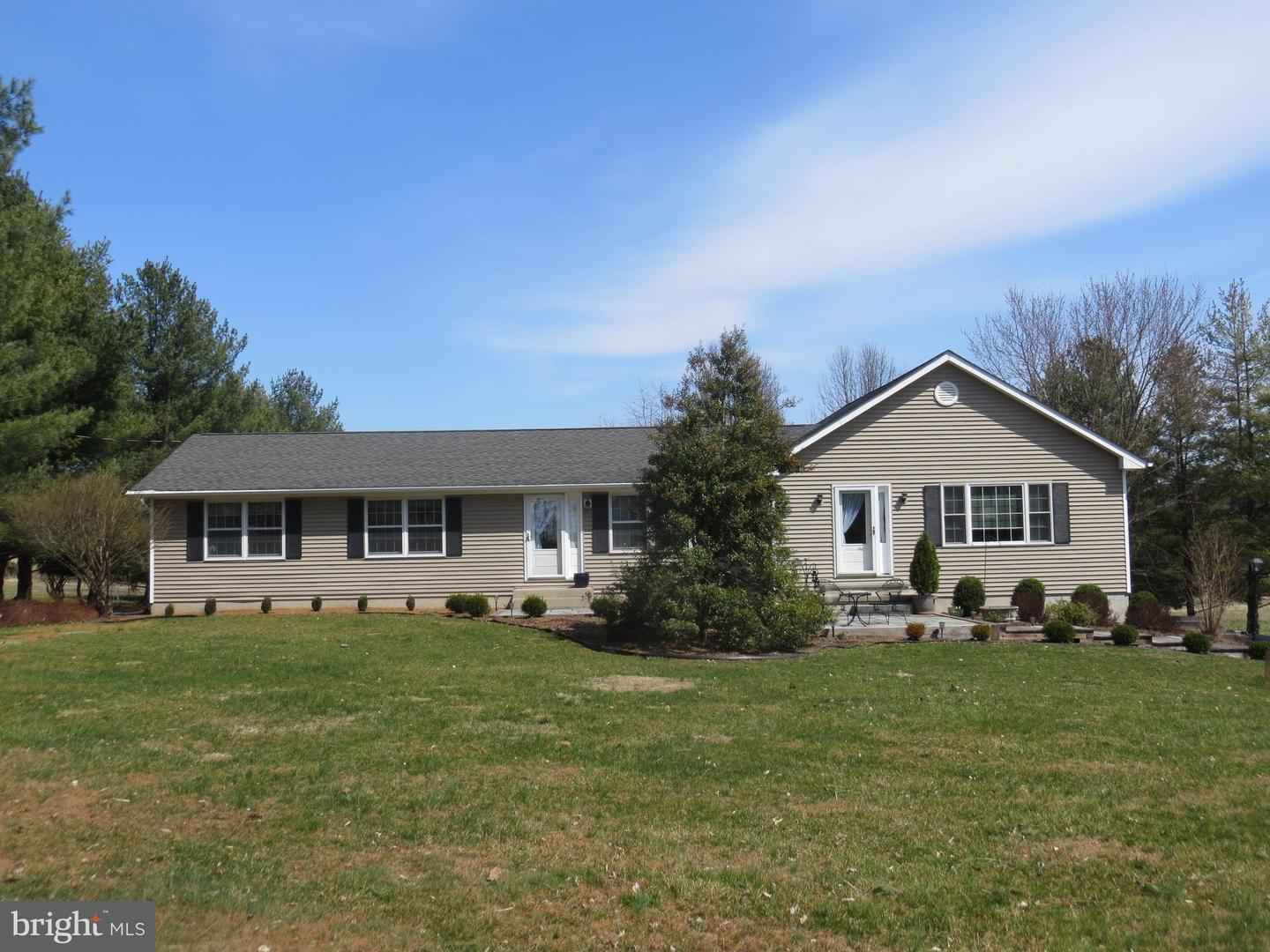 12 Van Lieus Rd  