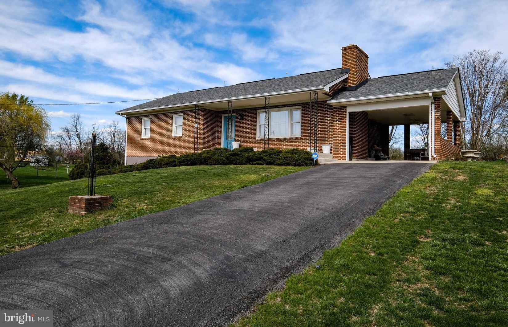 3153 CHARLES TOWN Rd  