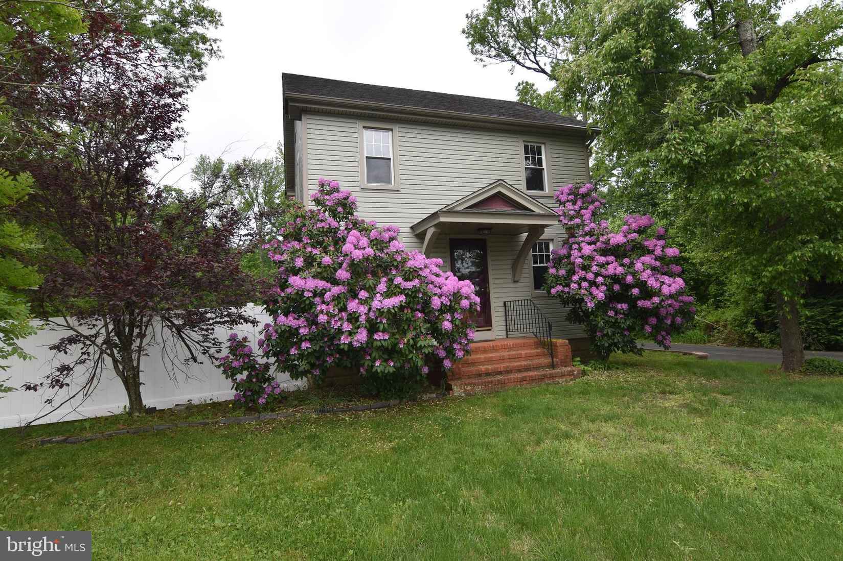 99 Democrat Rd  