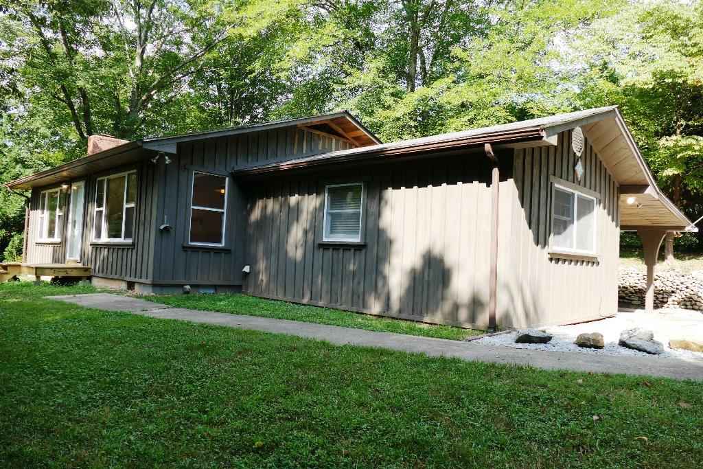 484 Coweeta Church Rd  