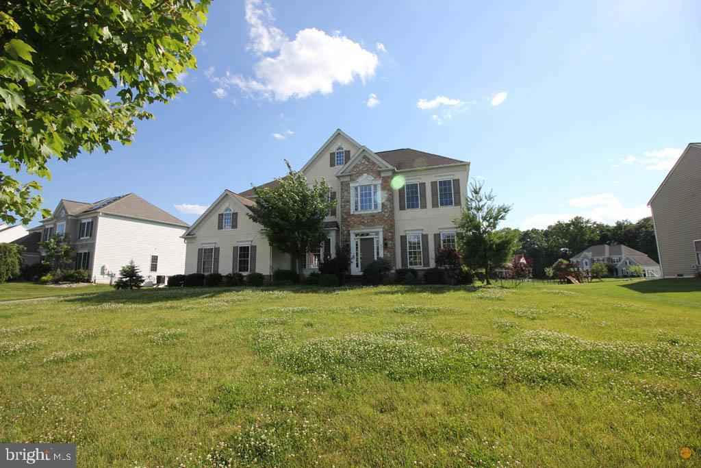 215 Hopkins Rd  