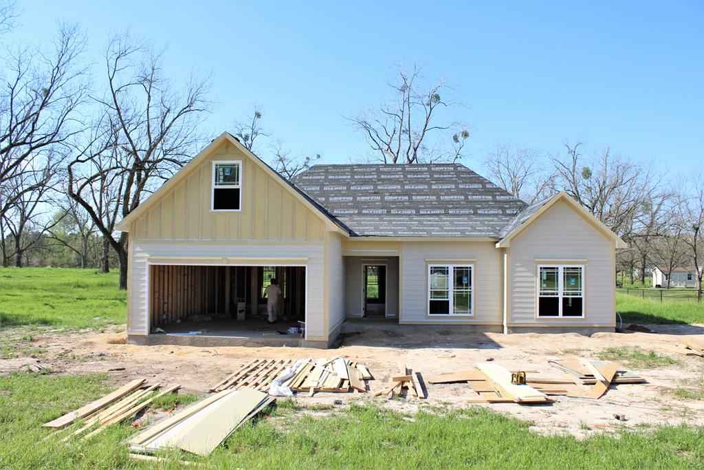 142 Frst St  