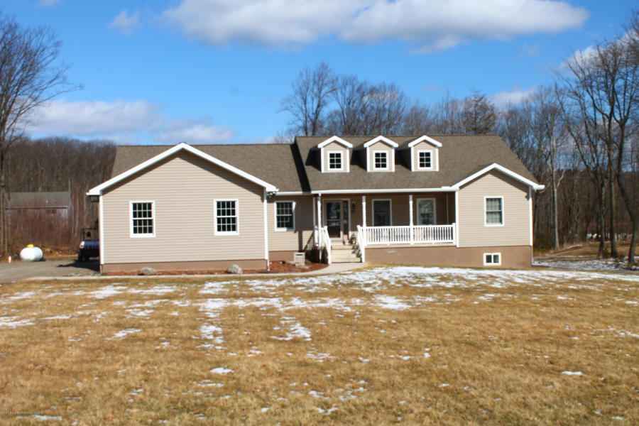 27 Oak Ln  