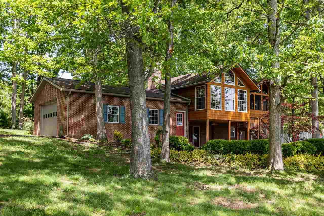 77 Kerr Ln  