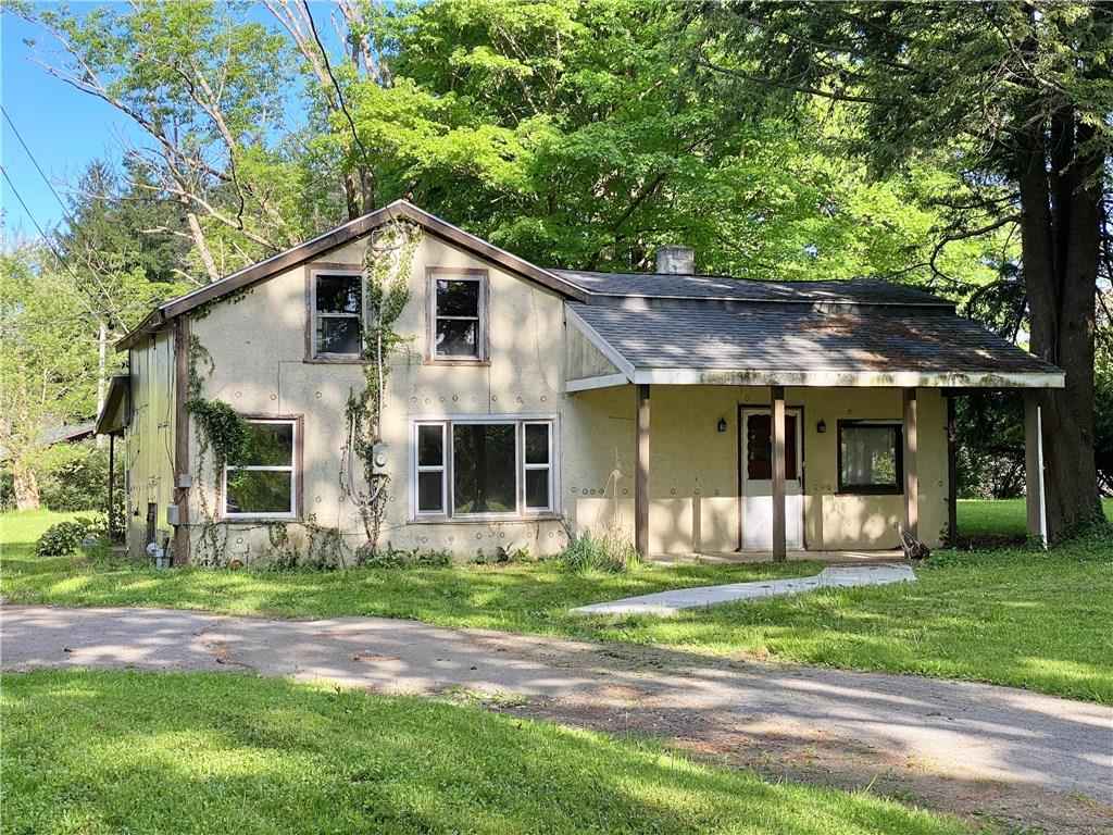 1877 Shadyside Rd  