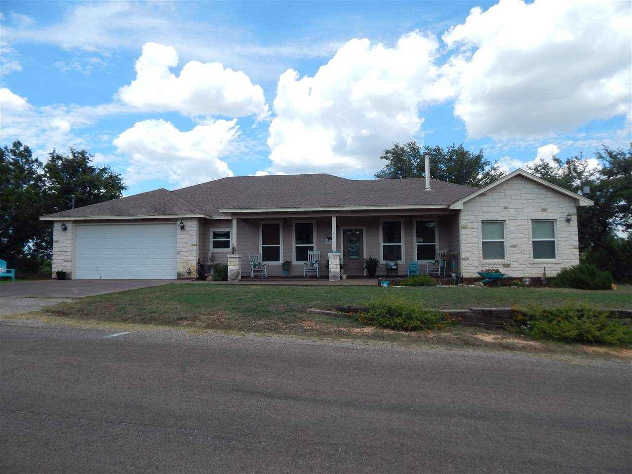 146 W Briarway Dr  