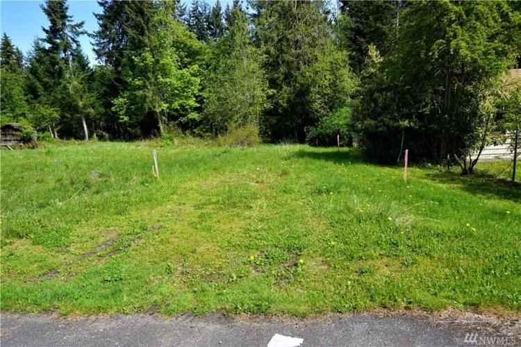 2211 E Lindberg Rd  