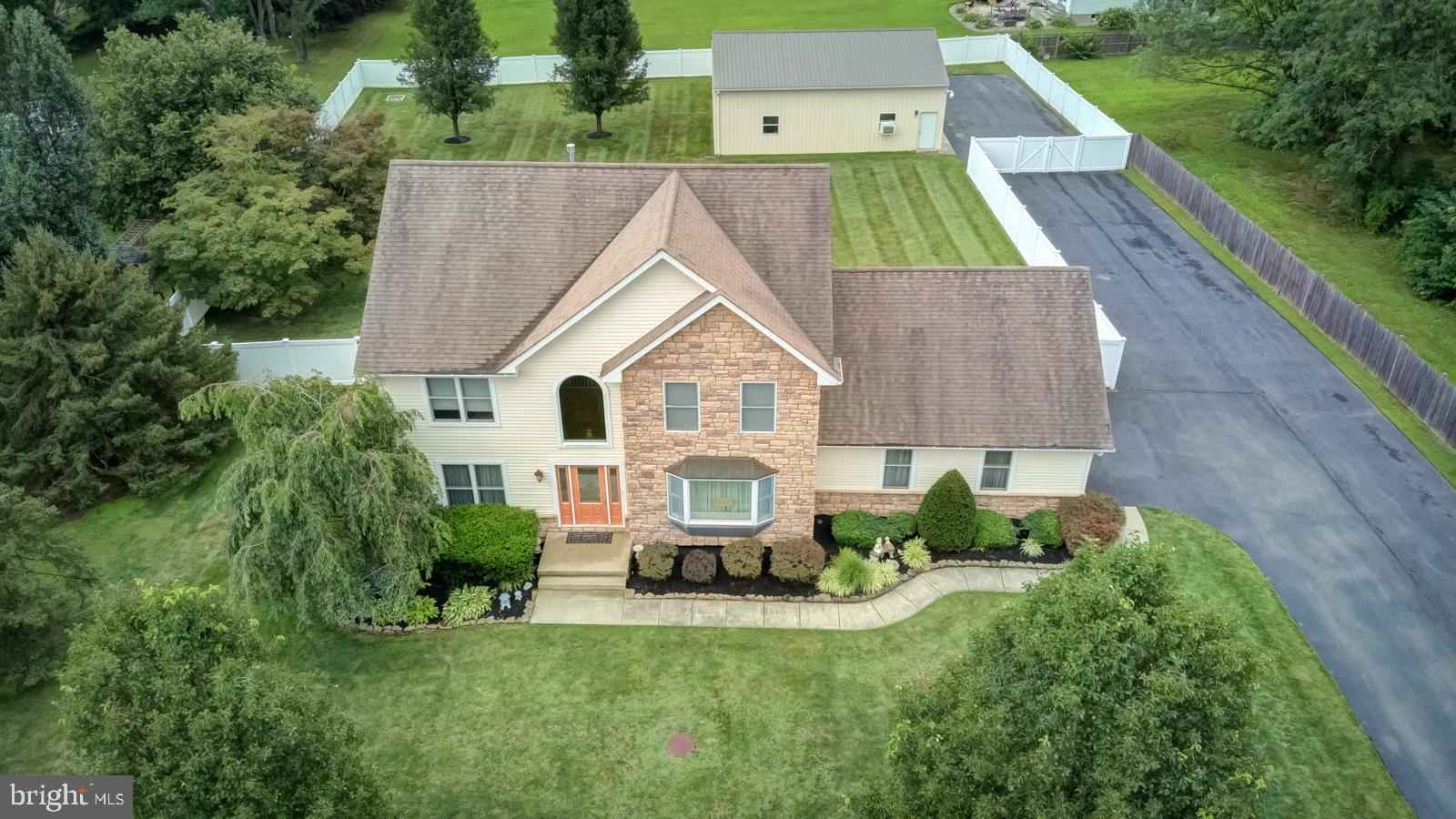 303 Catawba Ave  