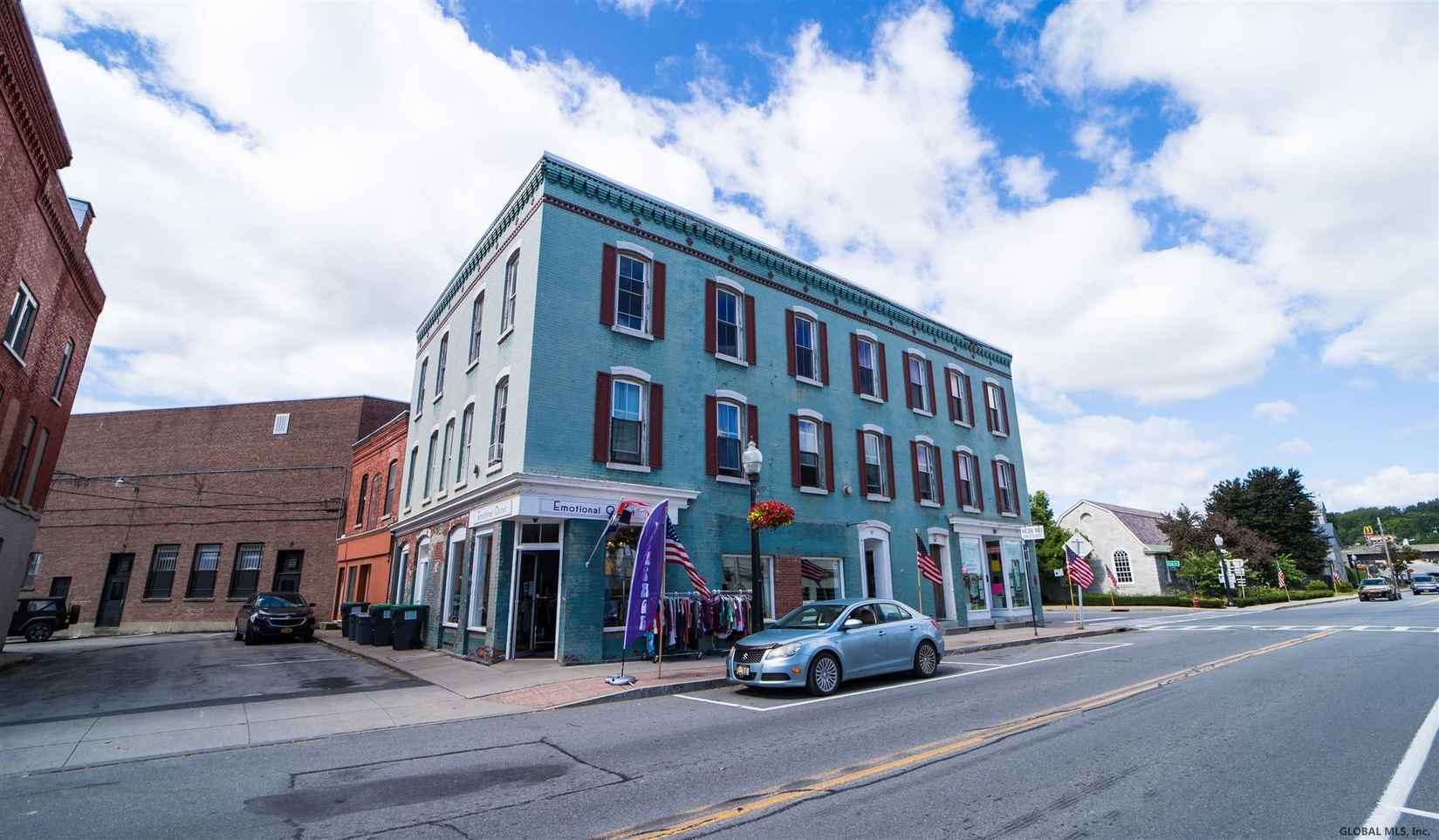 89 Church St  