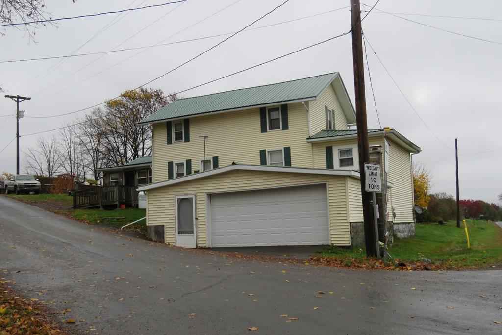 24 Irish Rdg Rd  