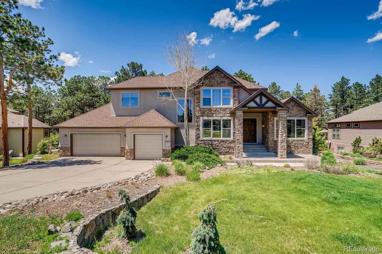 7434 Cameron Dr  