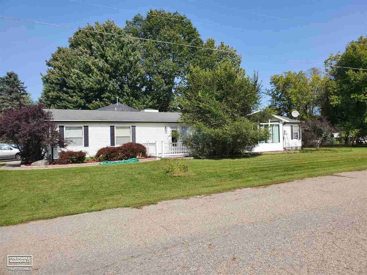 5769 Ml St  