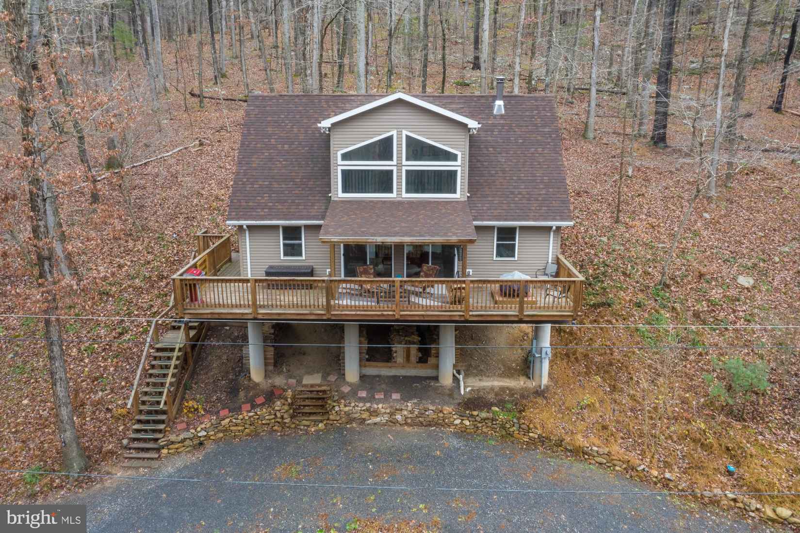 216A LIME STONE POND Ln  