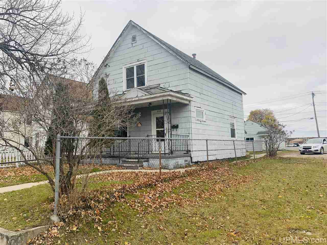 608 Superior Ave  