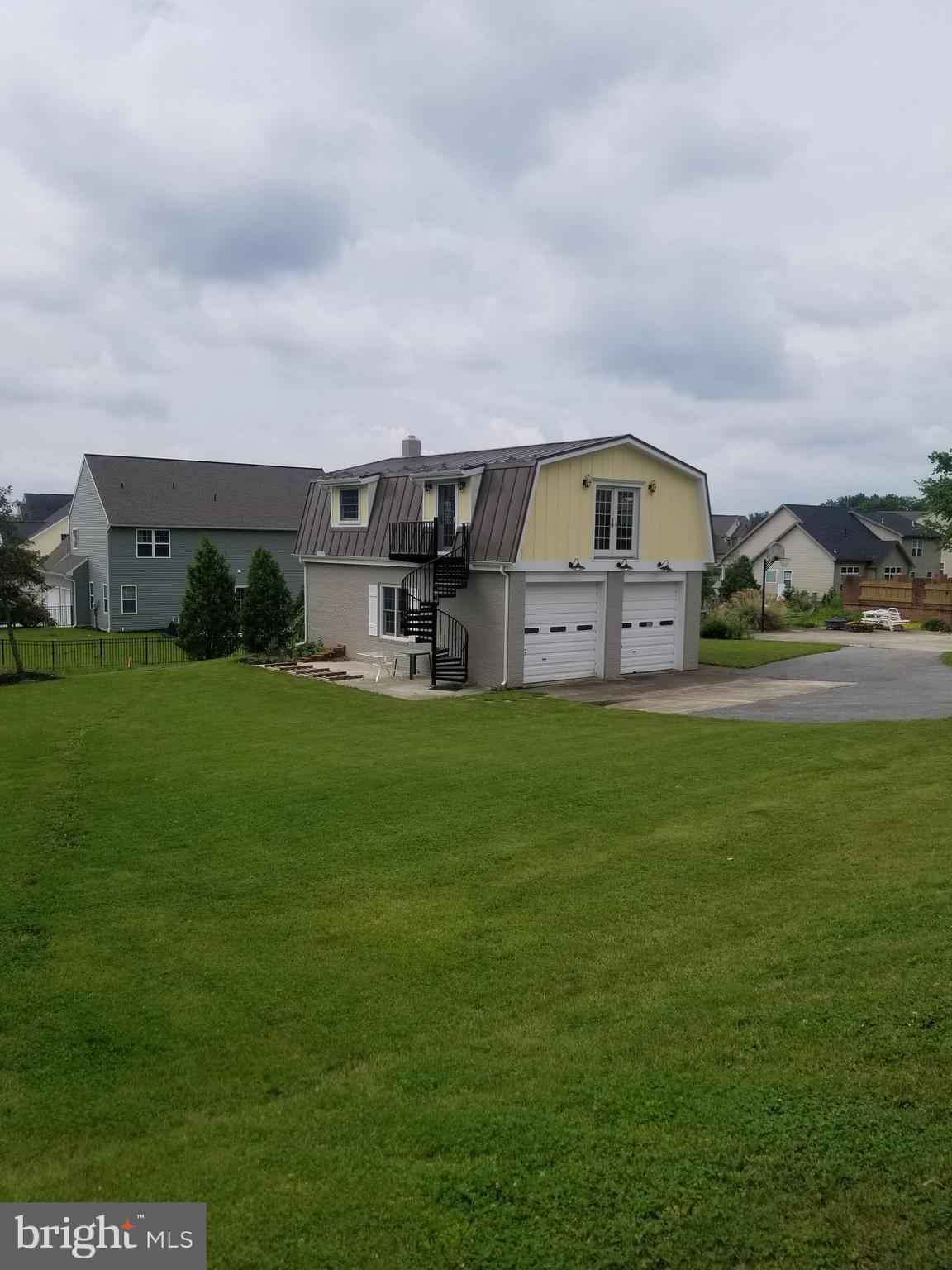 5945 Devonshire Hts Rd  