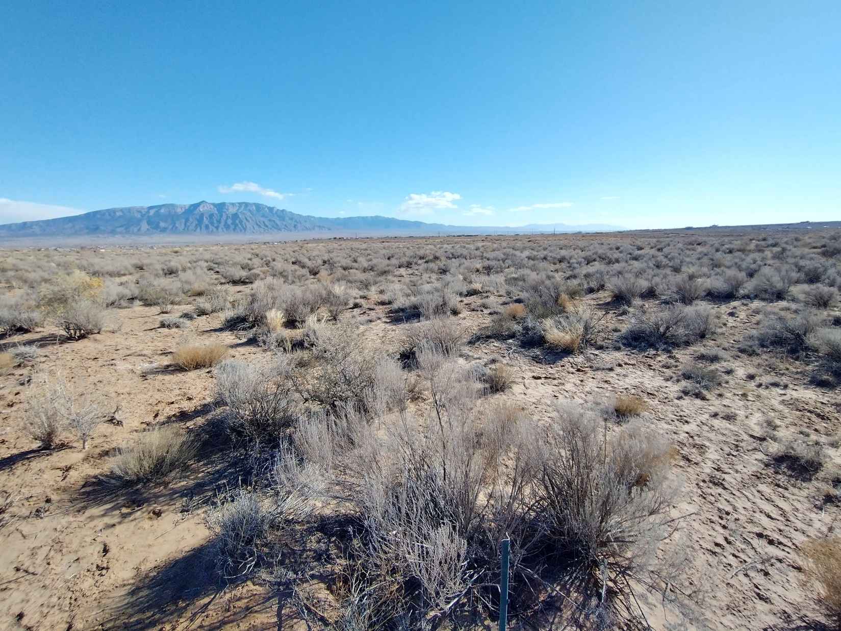 43rd SNE 25th Ave NE  