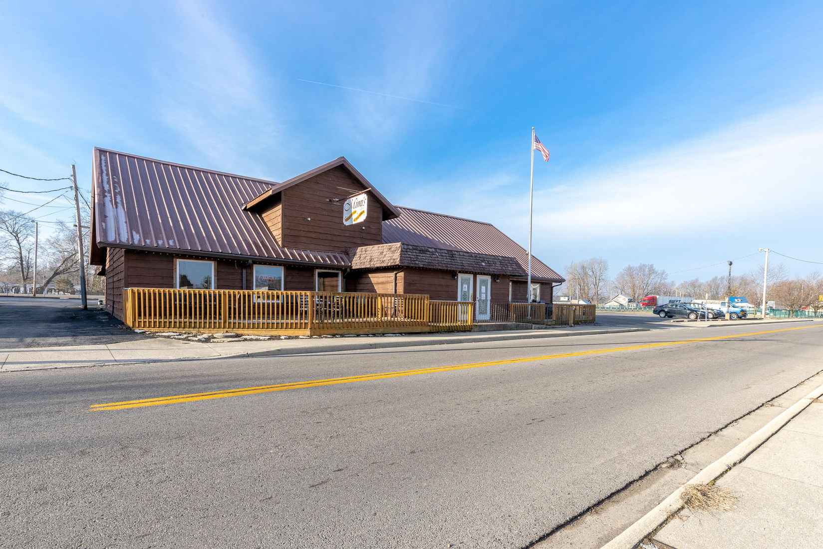 156 E Main St  