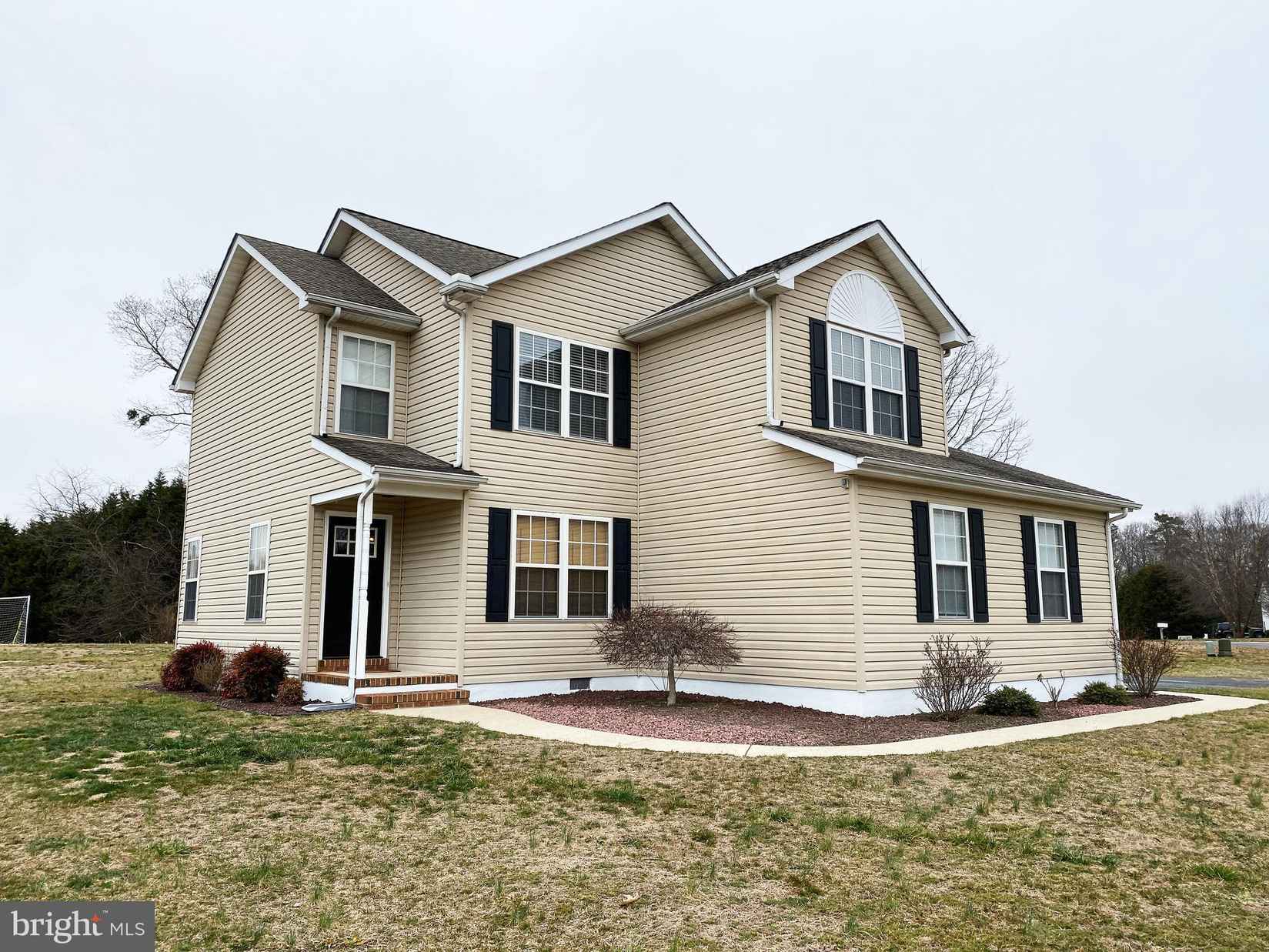 17 DANDELION Dr  