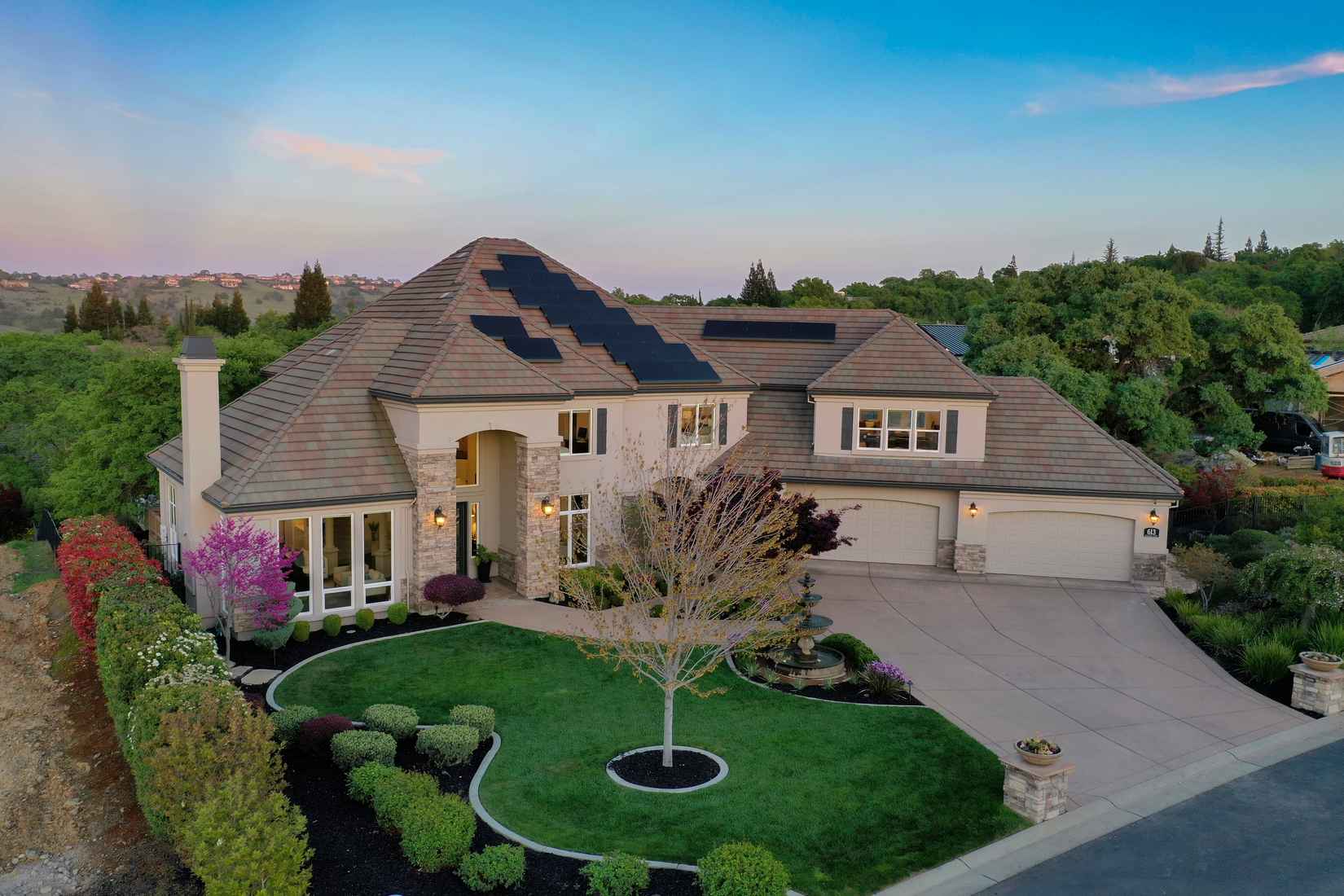 613 Thalassa Ct  