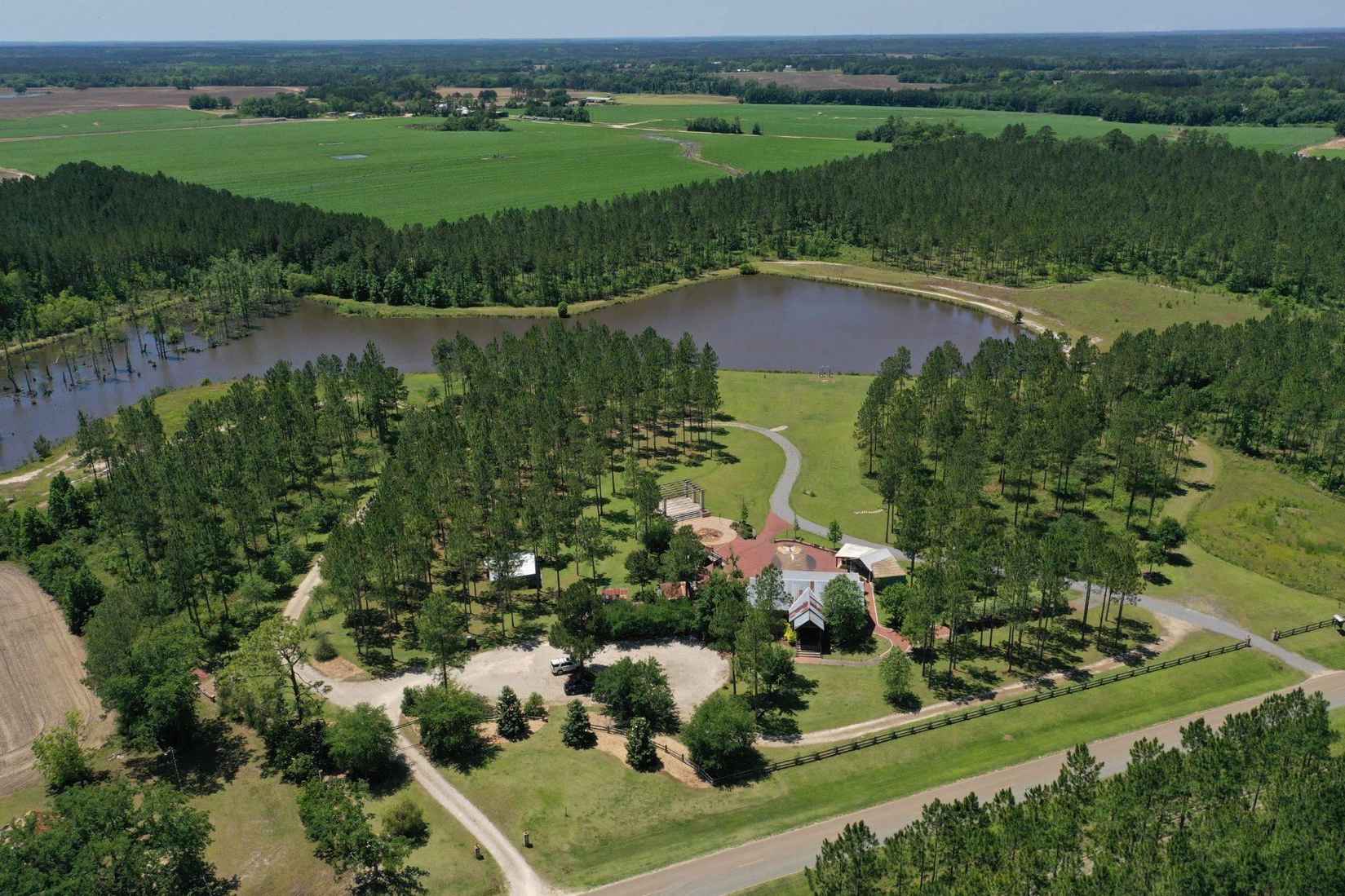 2818 Dry Lk Rd  