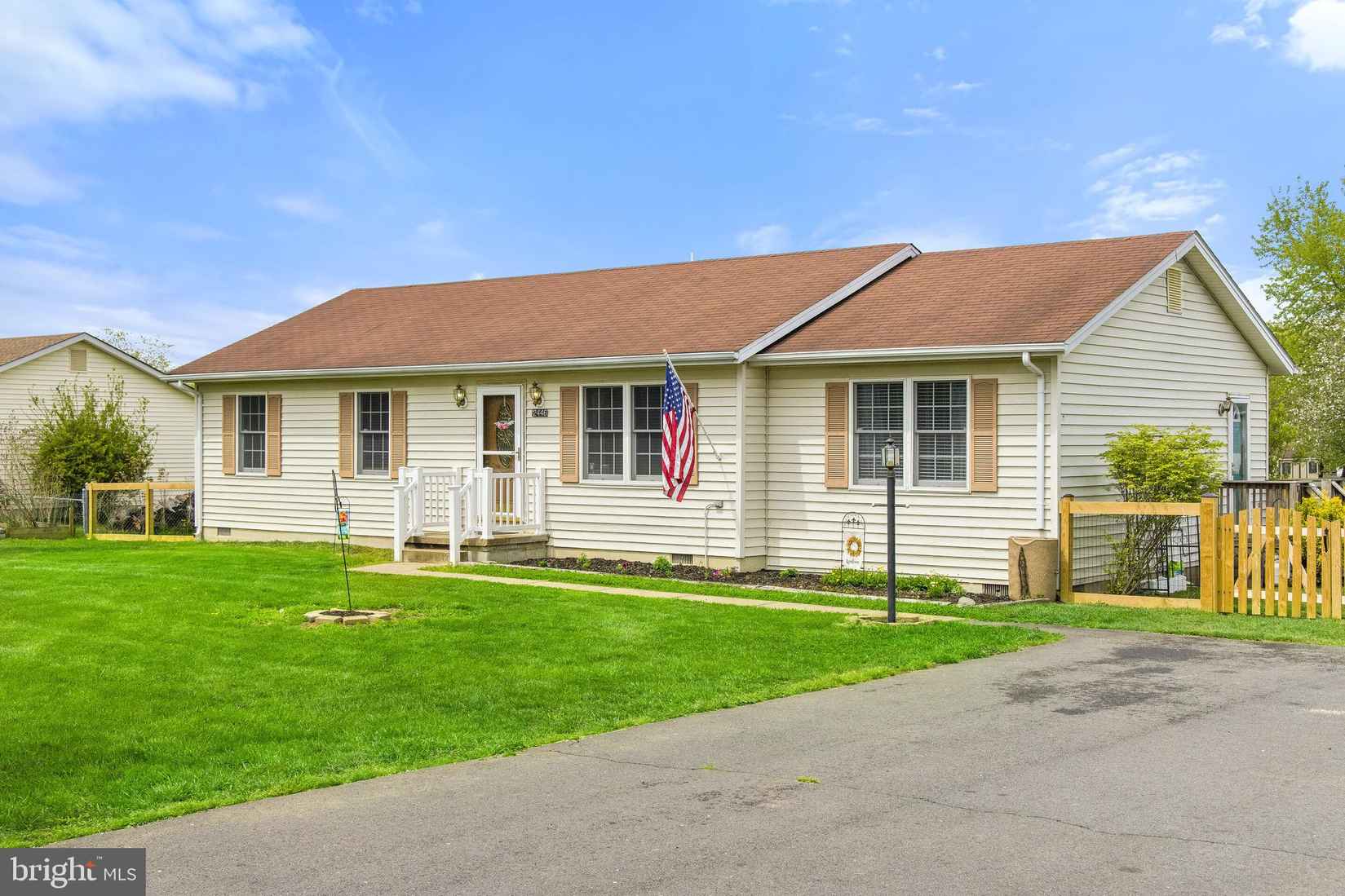 12446 Lucky Hl Rd  